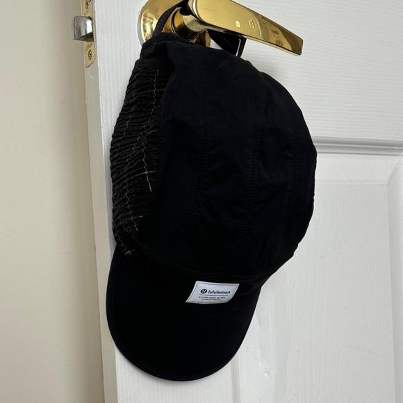 Lululemon Multi-Panel Reflective Running Hat - Picture 2 of 5